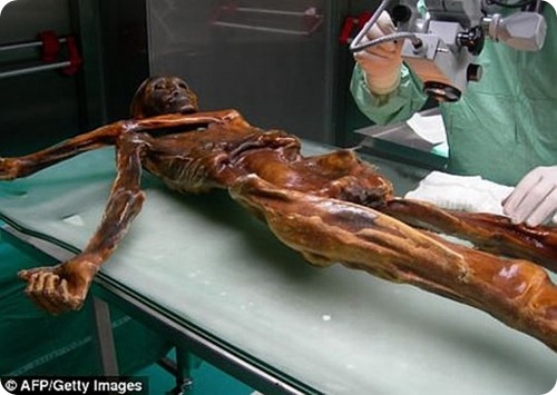 oetzi-the-mummified-iceman-2