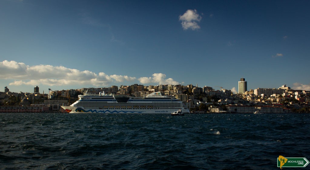 Crucero por el Bósforo - Guía de Estambul, Istanbul Turquía Mochileros.org