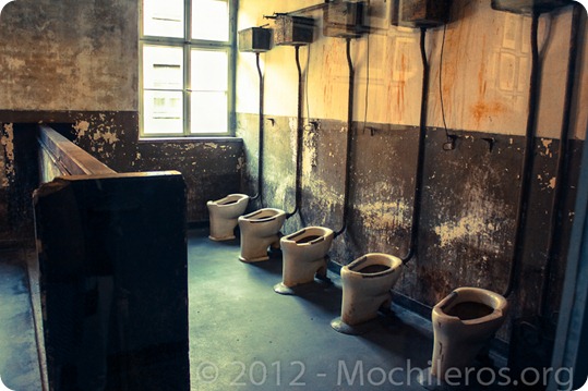 Baños de campos de concentracion - Auschwitz